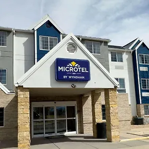 Hotel Microtel Inn&suites Dia, DEN