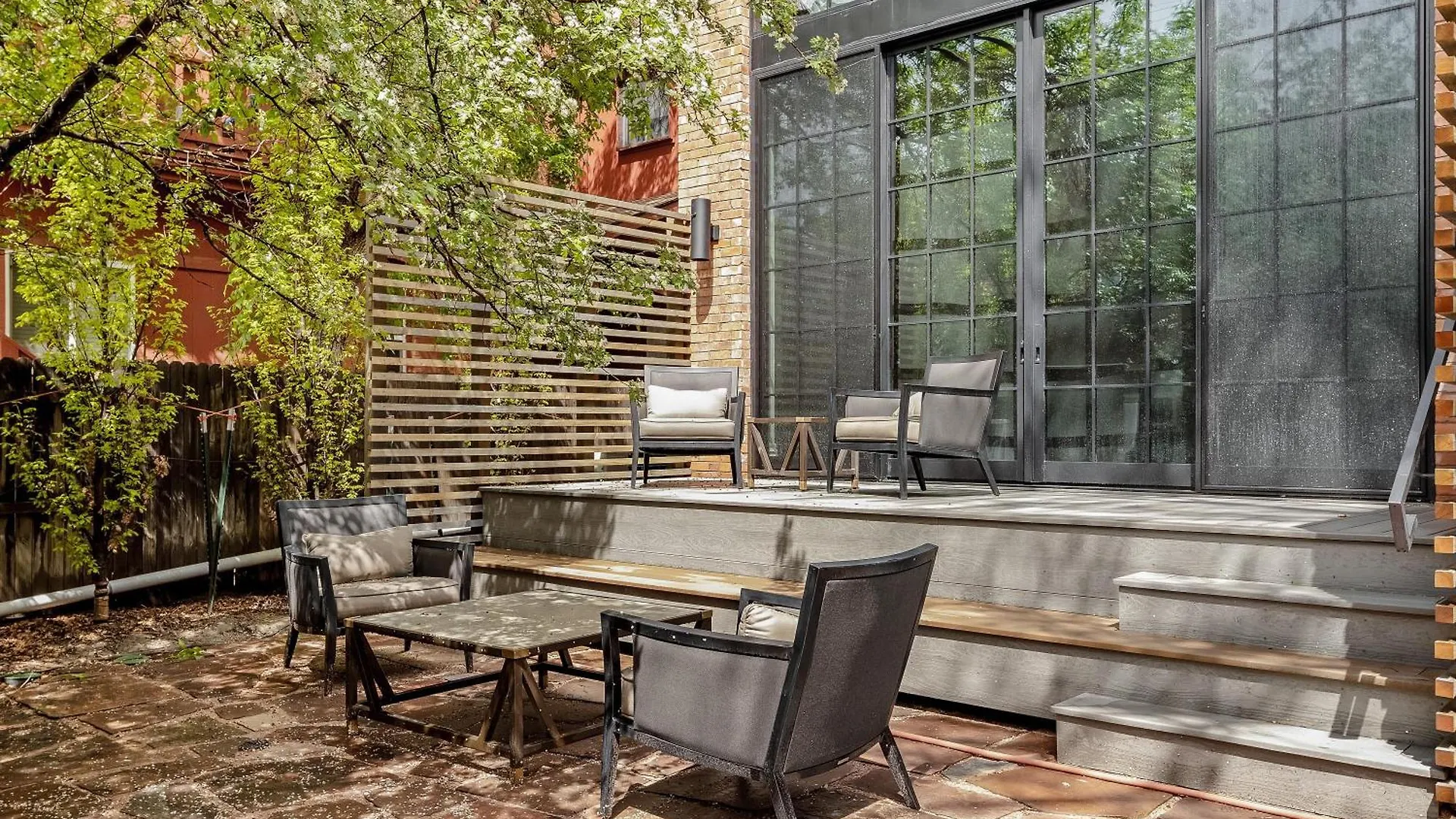 Garden Apartment - Decor Upgrades - Capitol Hill Denver United States